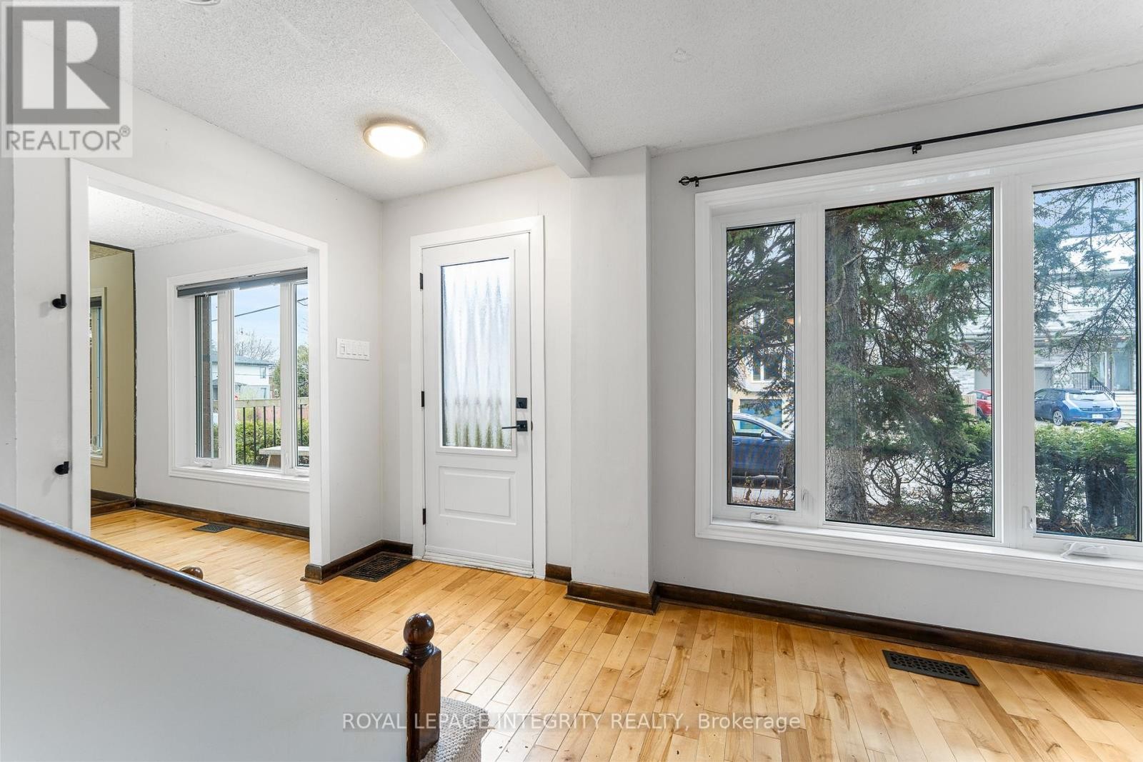 












166 PRINCE ALBERT STREET

,
Ottawa,




Ontario
K1K2A1

