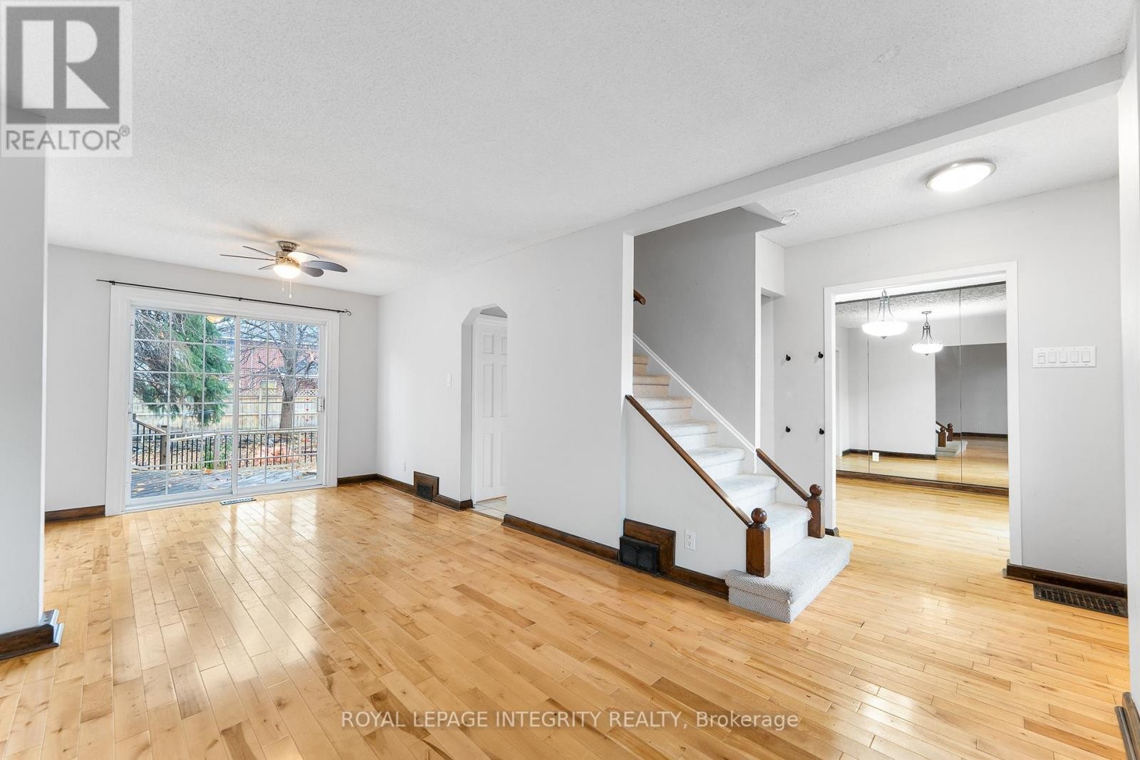 












166 PRINCE ALBERT STREET

,
Ottawa,




Ontario
K1K2A1

