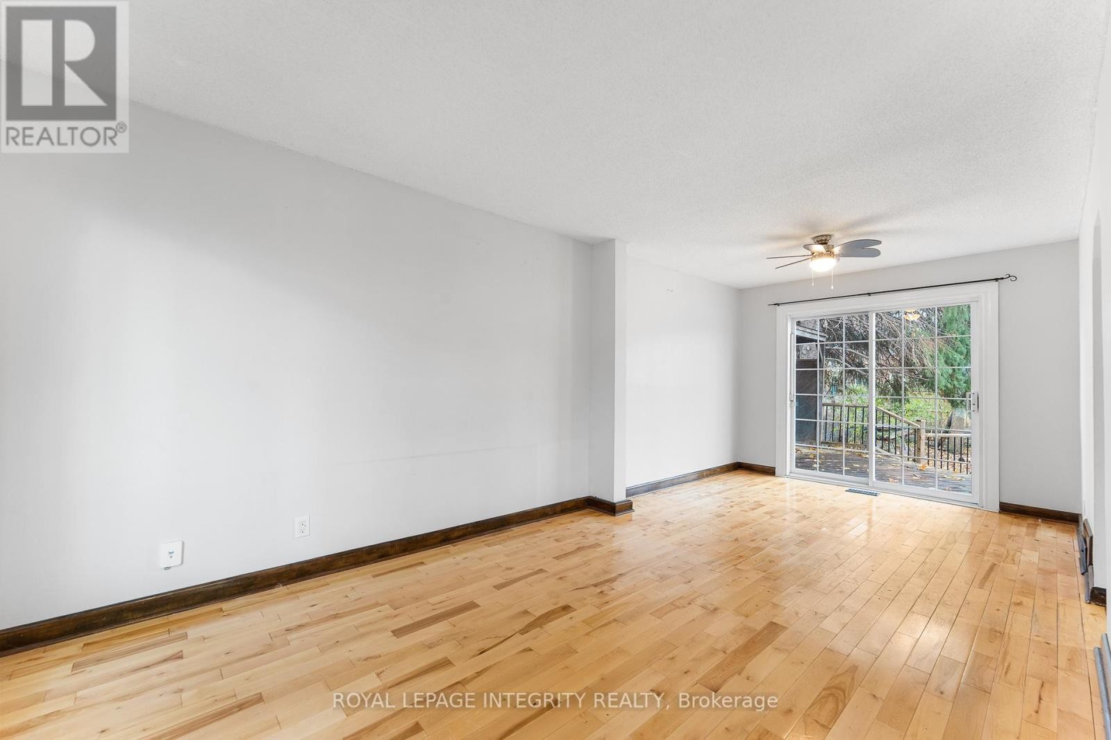 












166 PRINCE ALBERT STREET

,
Ottawa,




Ontario
K1K2A1

