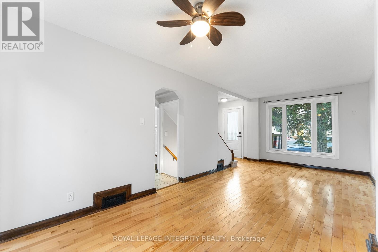 












166 PRINCE ALBERT STREET

,
Ottawa,




Ontario
K1K2A1

