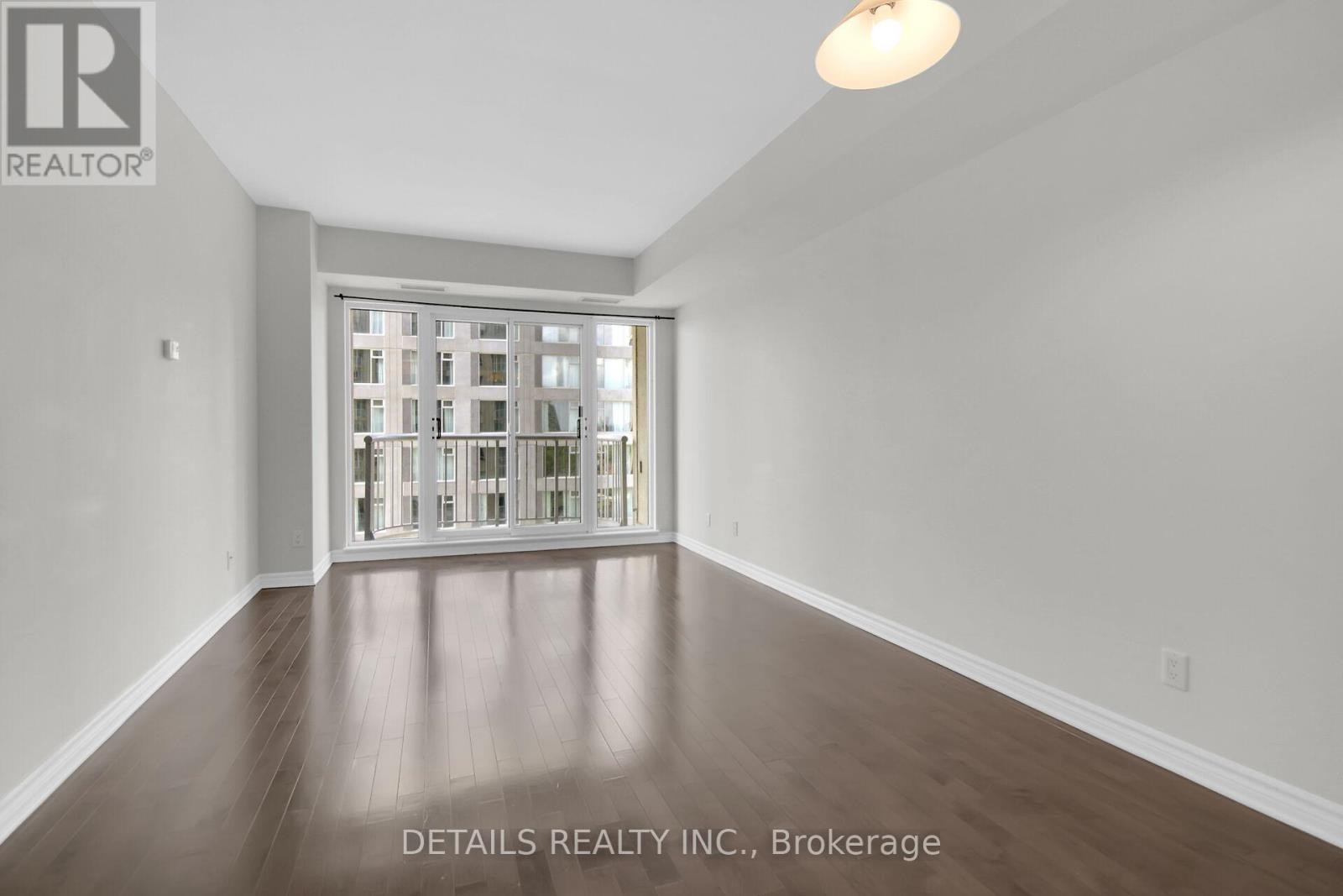 












1202 - 200 RIDEAU STREET

,
Ottawa,




Ontario
K1N5Y1

