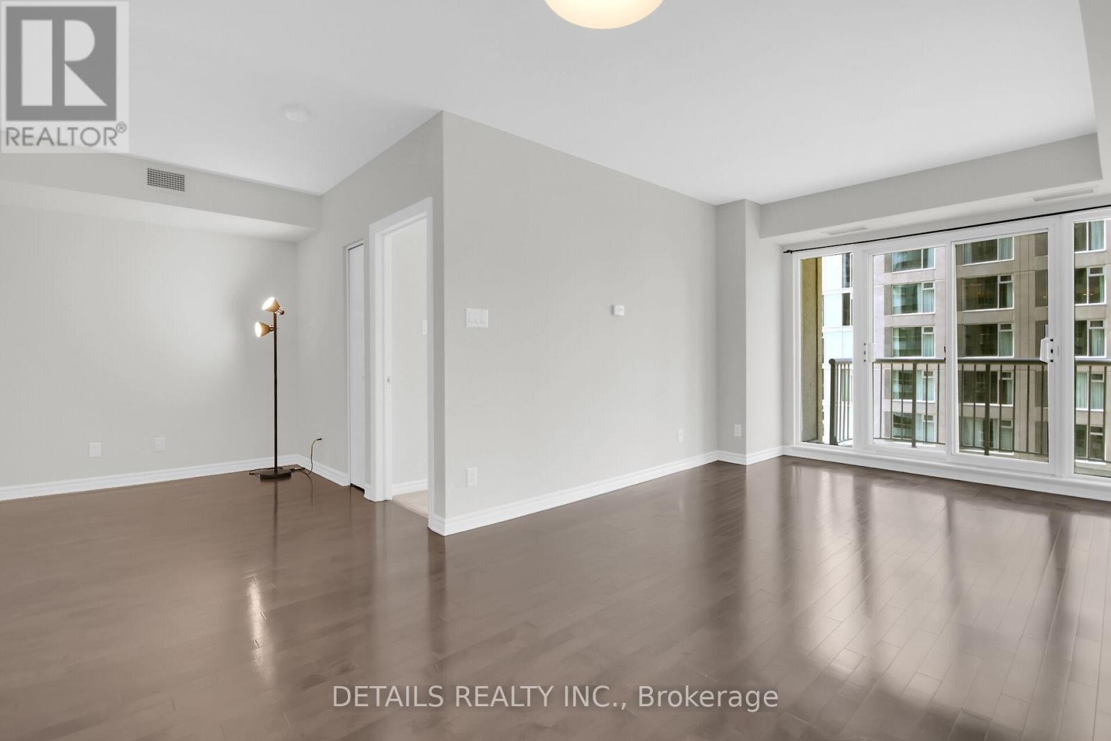 












1202 - 200 RIDEAU STREET

,
Ottawa,




Ontario
K1N5Y1

