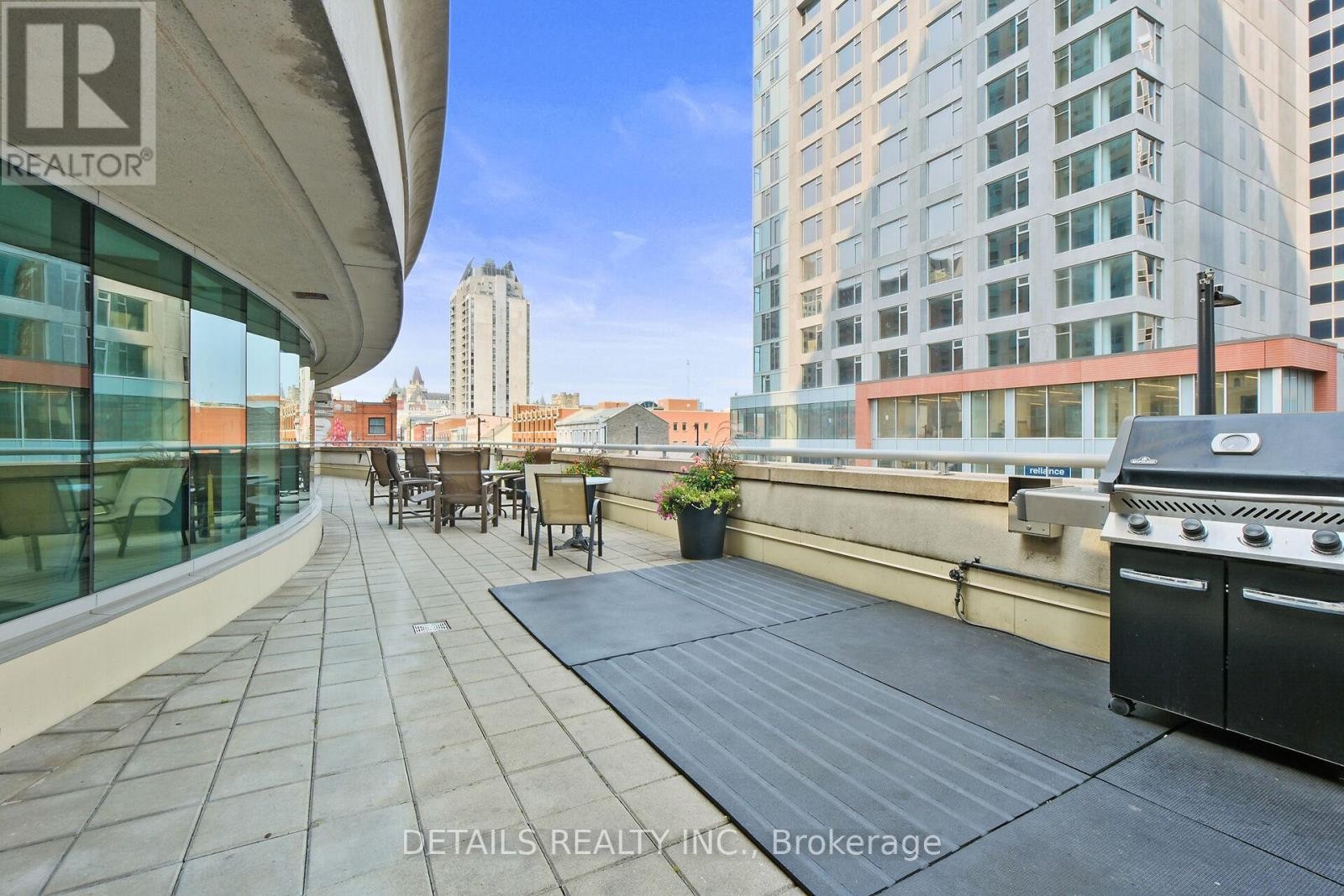 












1202 - 200 RIDEAU STREET

,
Ottawa,




Ontario
K1N5Y1

