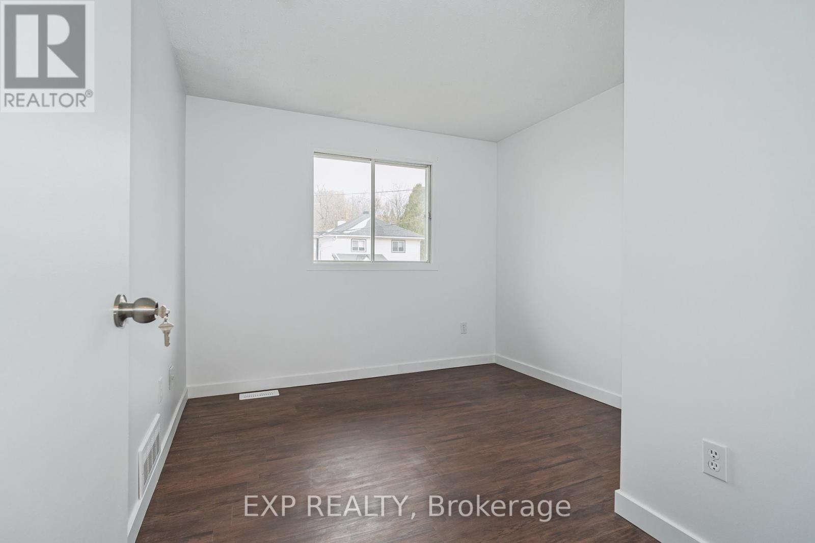 












1364 ST. JEAN STREET

,
Ottawa,




Ontario
K1C2E6

