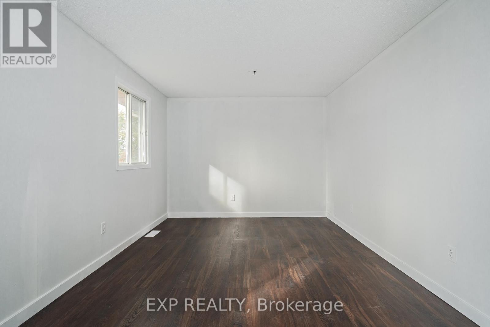 












1364 ST. JEAN STREET

,
Ottawa,




Ontario
K1C2E6

