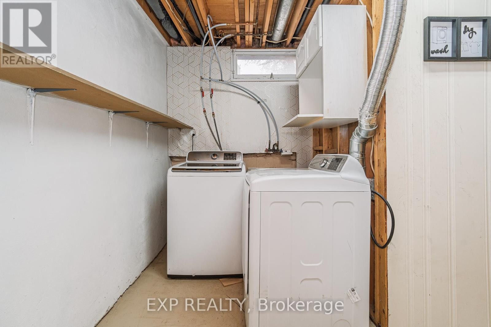 












1364 ST. JEAN STREET

,
Ottawa,




Ontario
K1C2E6

