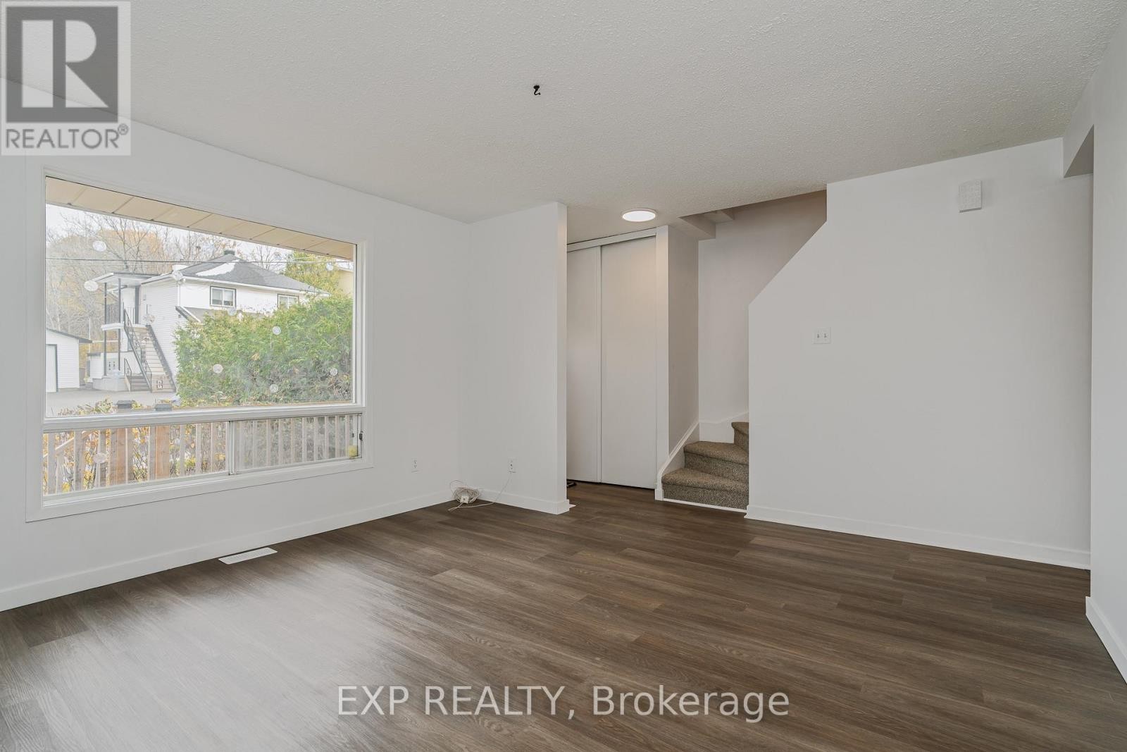 












1364 ST. JEAN STREET

,
Ottawa,




Ontario
K1C2E6

