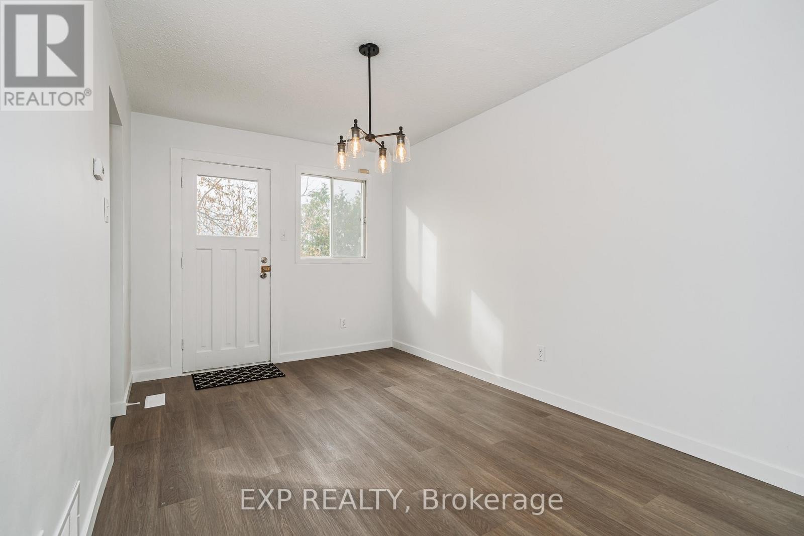 












1364 ST. JEAN STREET

,
Ottawa,




Ontario
K1C2E6

