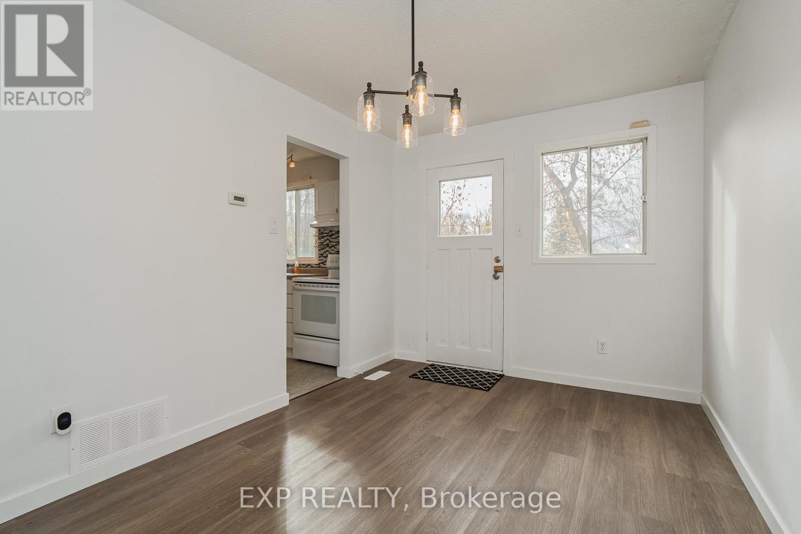 












1364 ST. JEAN STREET

,
Ottawa,




Ontario
K1C2E6

