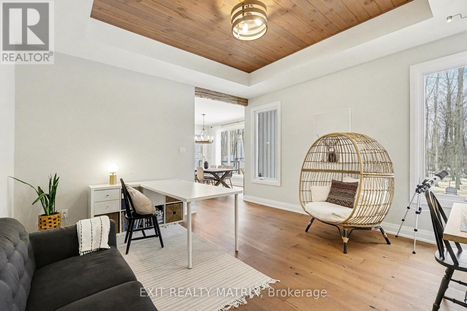 












1772 GROVES ROAD

,
Russell,




Ontario
K4R1E5

