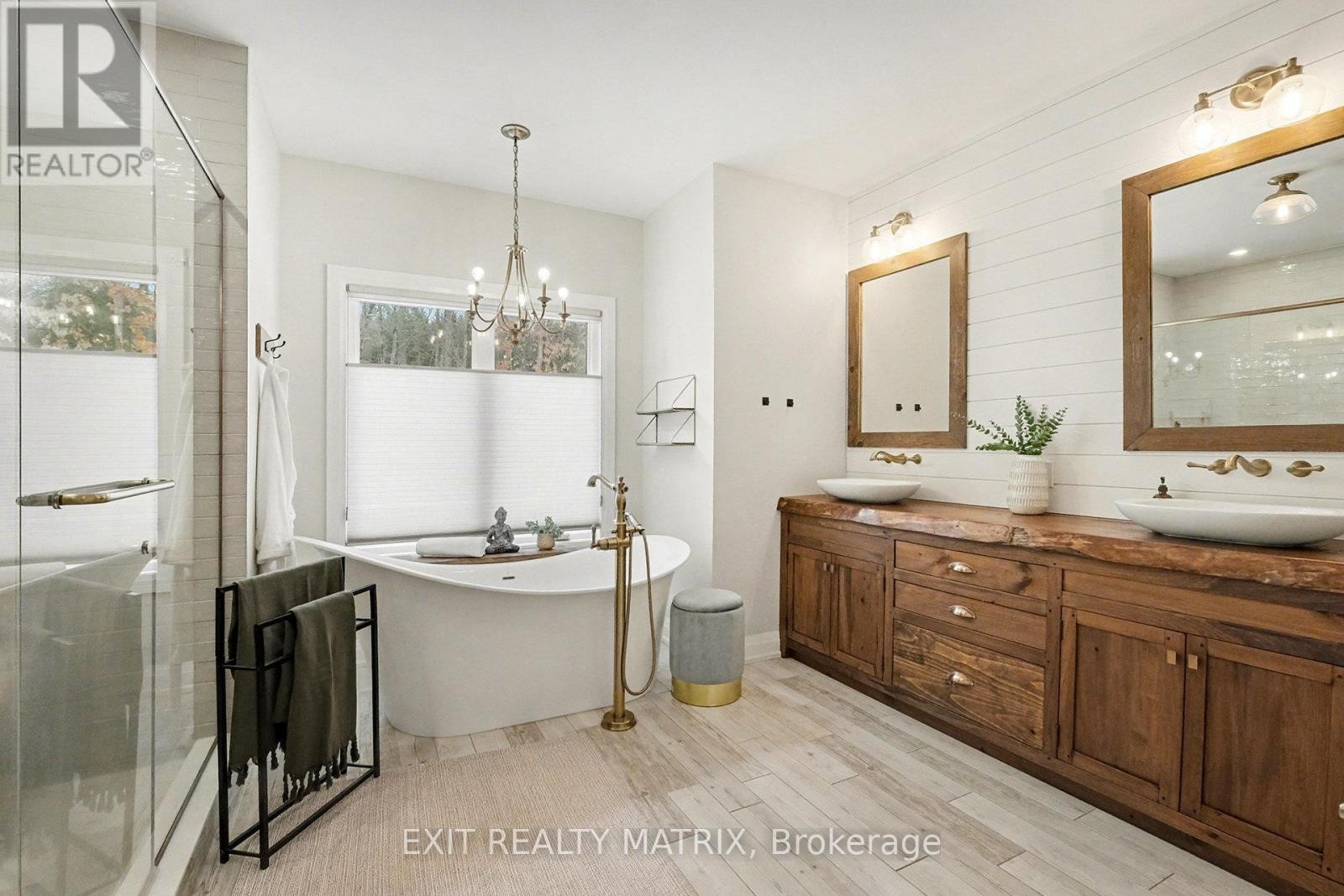 












1772 GROVES ROAD

,
Russell,




Ontario
K4R1E5

