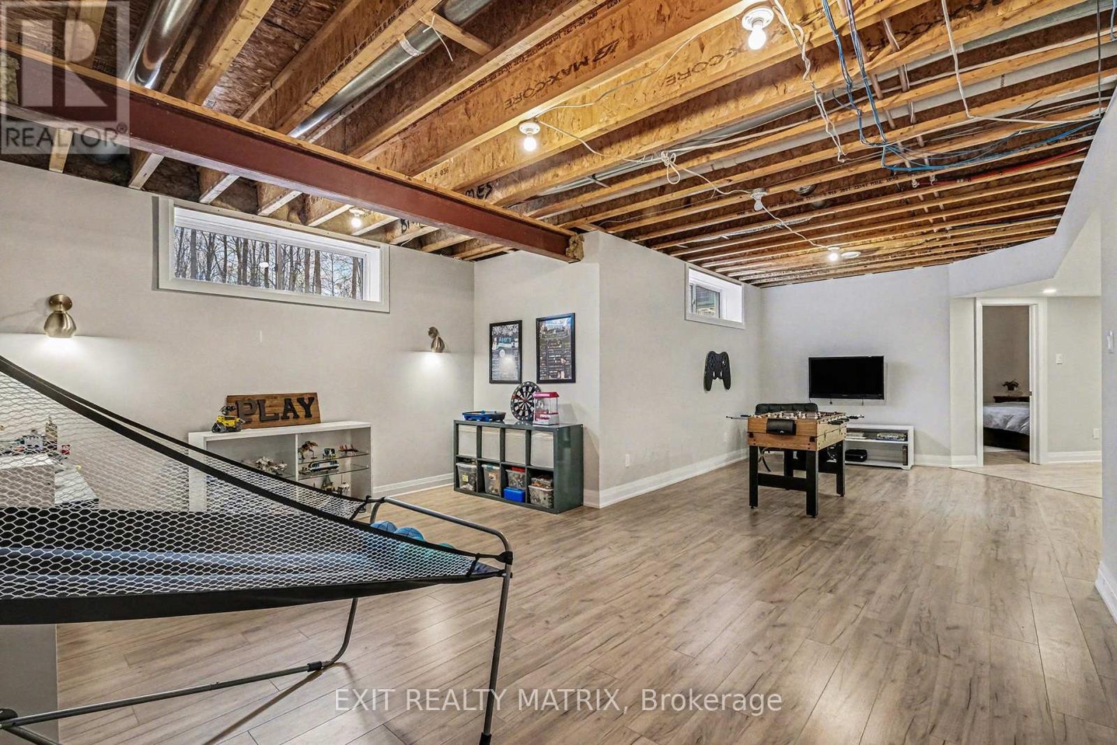 












1772 GROVES ROAD

,
Russell,




Ontario
K4R1E5

