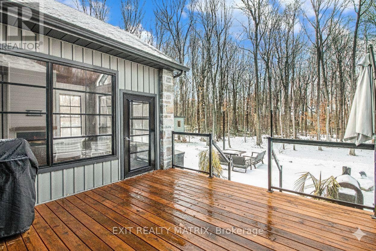 












1772 GROVES ROAD

,
Russell,




Ontario
K4R1E5

