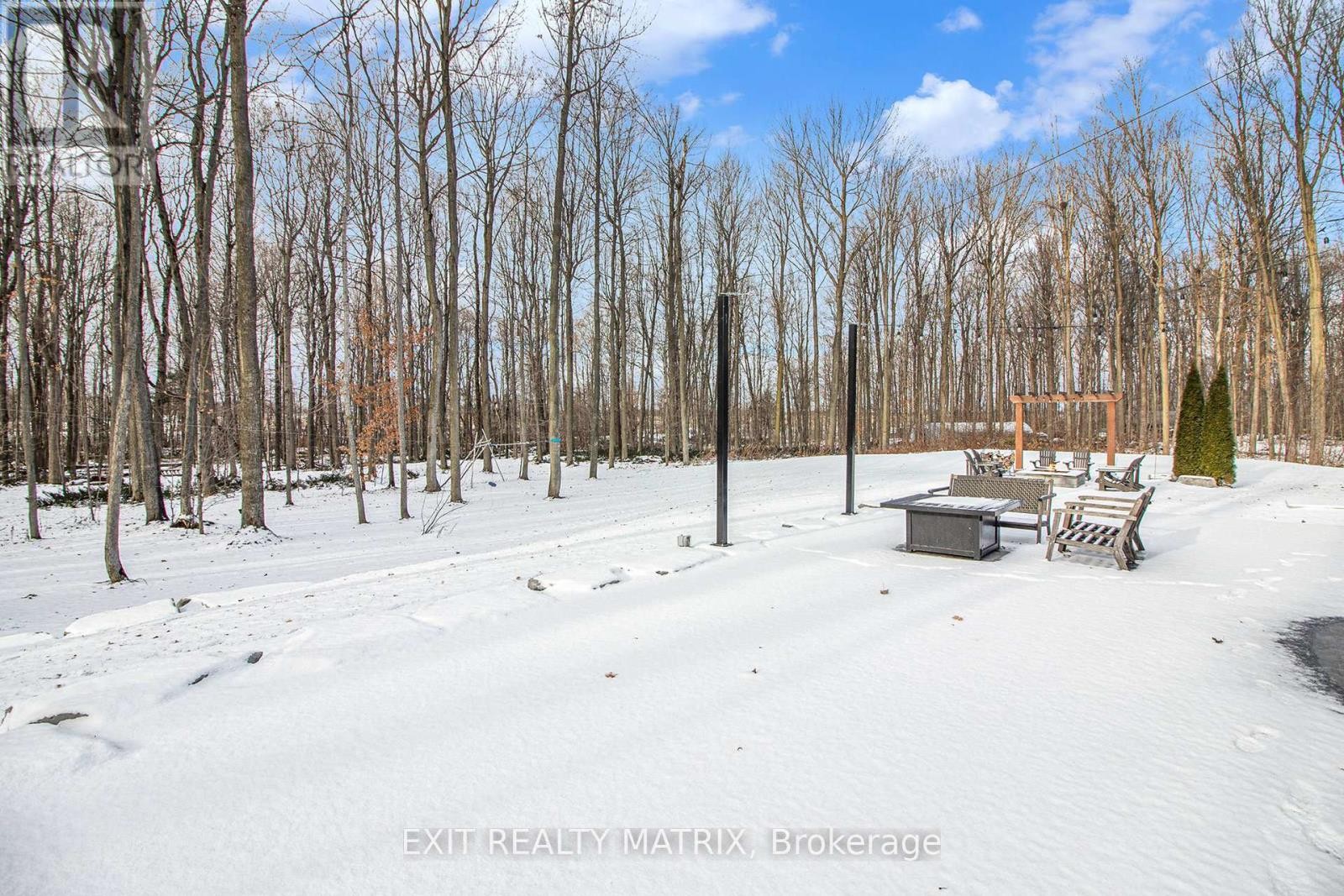 












1772 GROVES ROAD

,
Russell,




Ontario
K4R1E5

