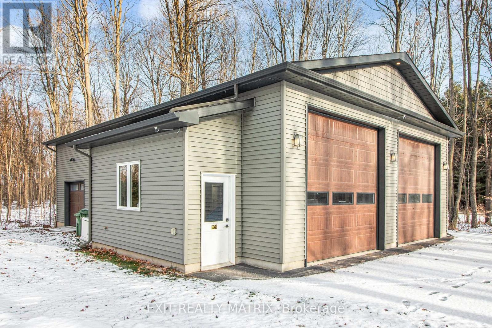 












1772 GROVES ROAD

,
Russell,




Ontario
K4R1E5

