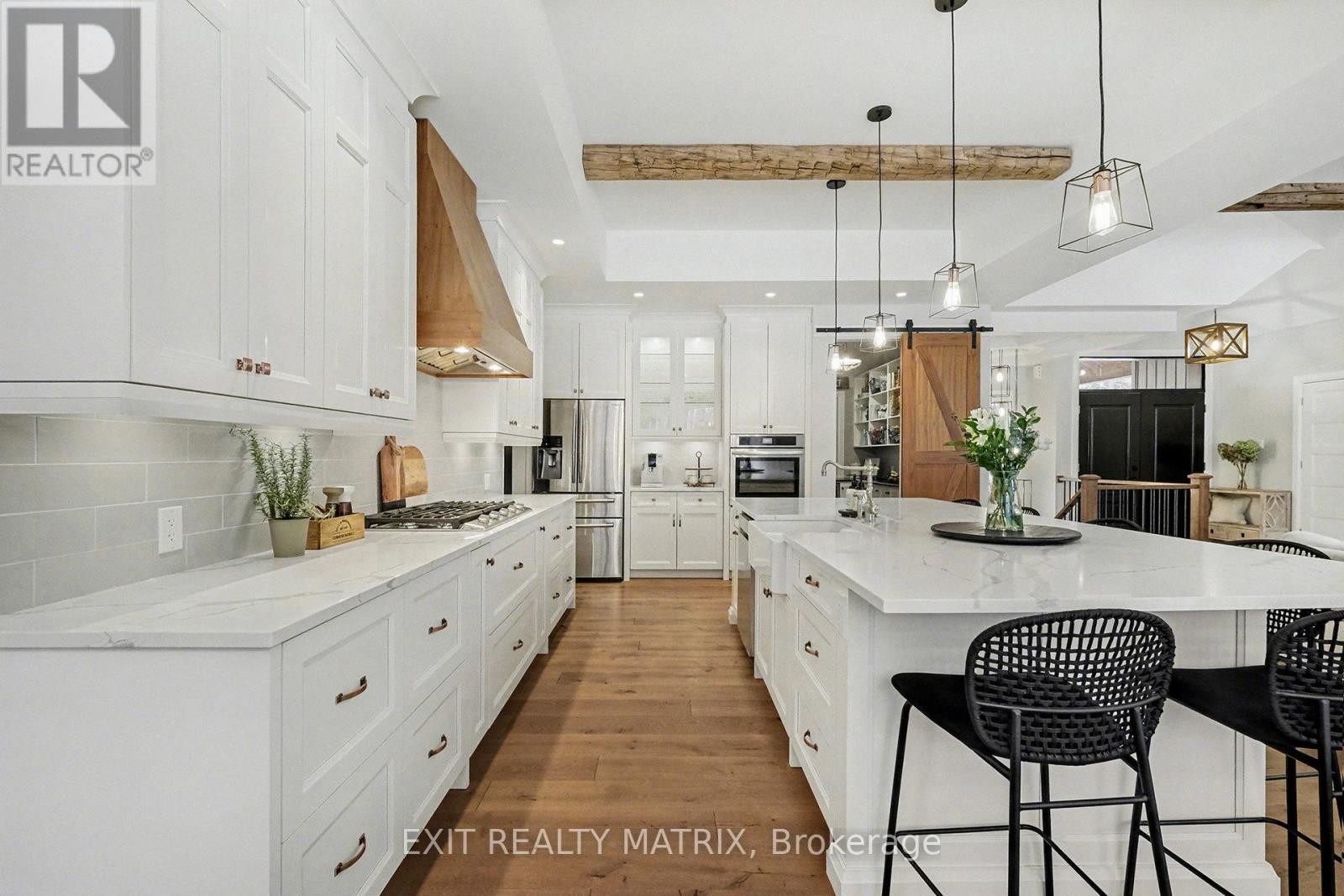 












1772 GROVES ROAD

,
Russell,




Ontario
K4R1E5

