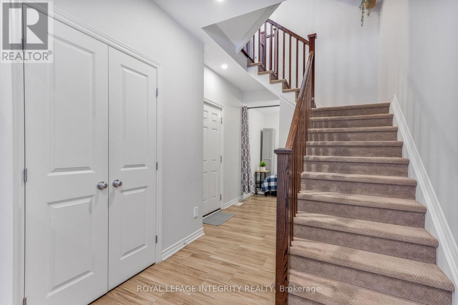 












125 CHAPERAL PRIVATE

,
Ottawa,




Ontario
K4A0Y2

