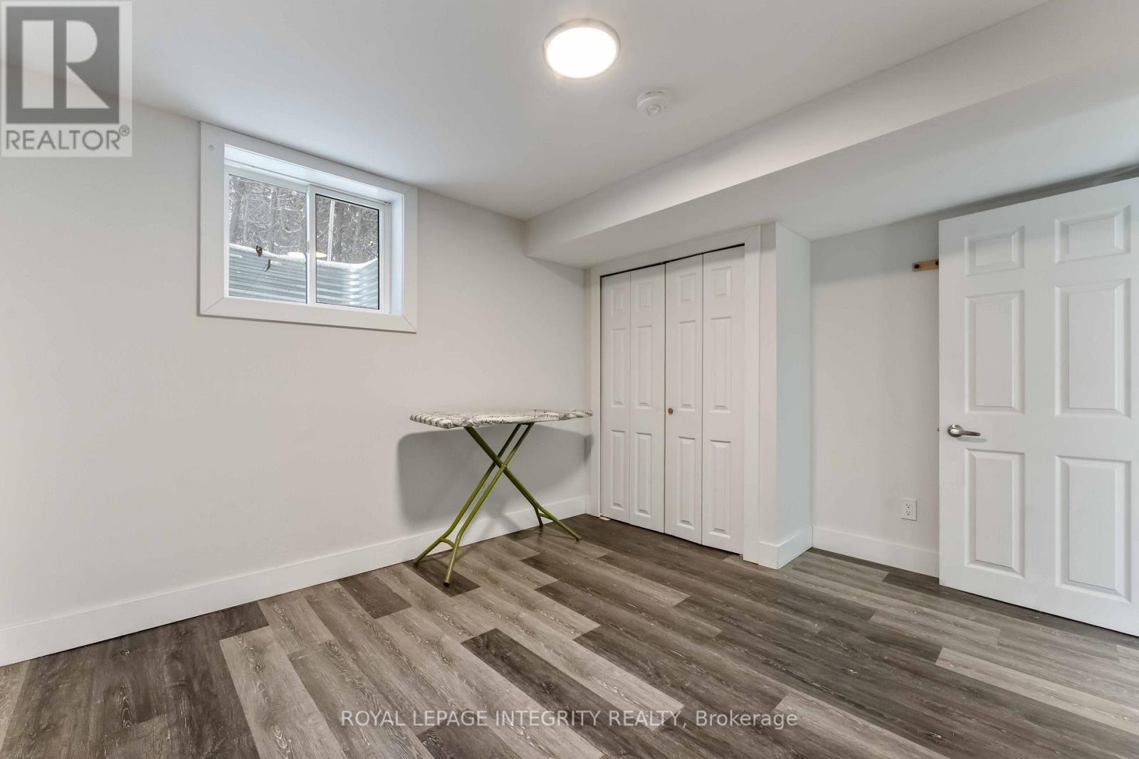 












B - 35 SHERRY LANE

,
Ottawa,




Ontario
K2G3L4

