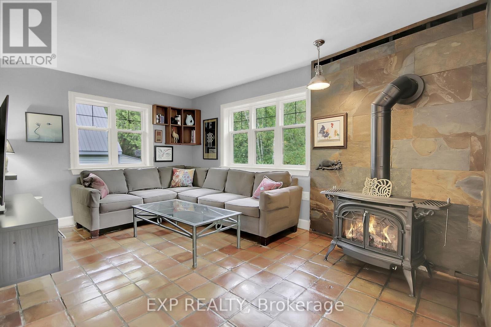 












3554 VAUGHAN SIDE ROAD

,
Ottawa,




Ontario
K0A1L0

