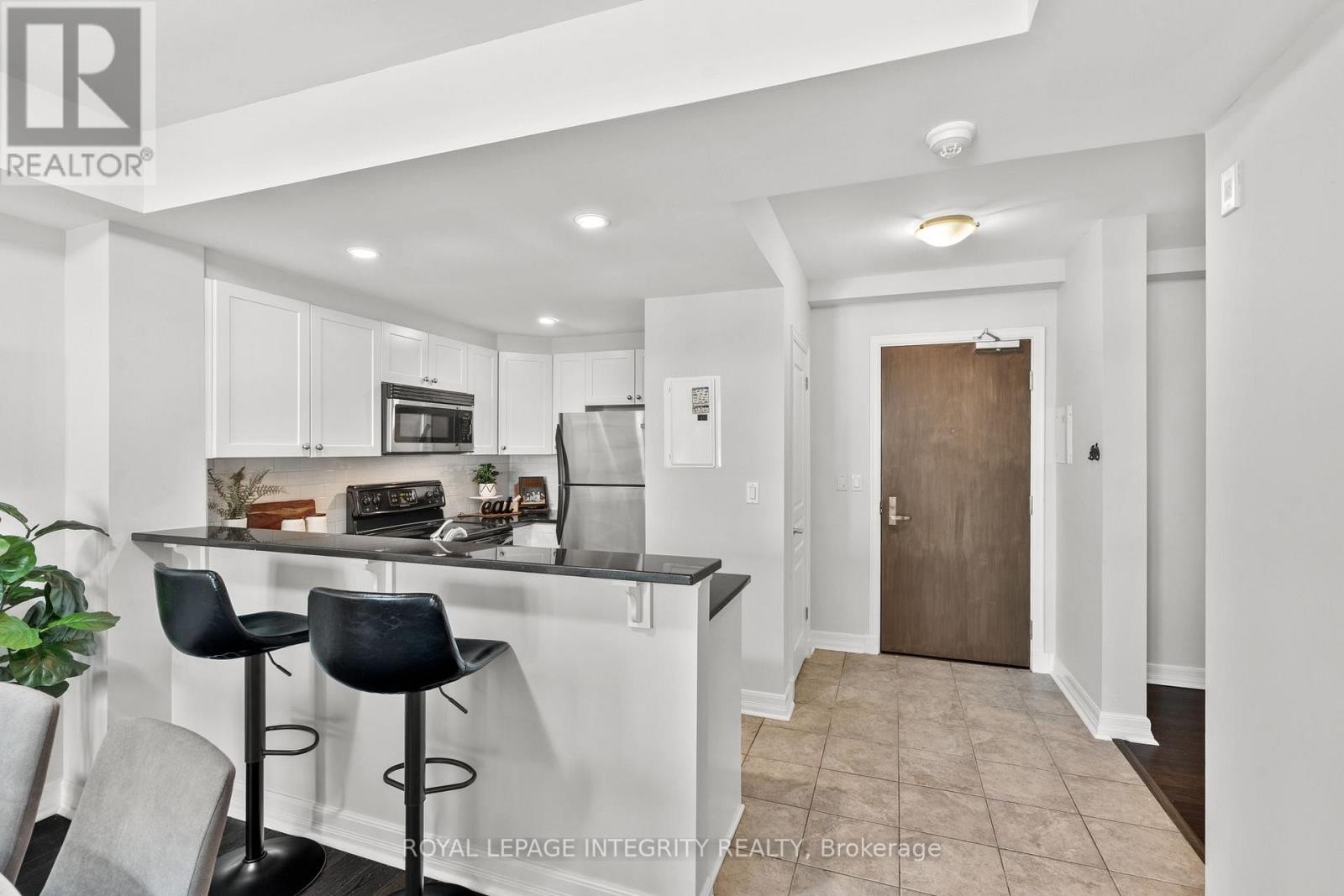 












309 - 200 BESSERER STREET N

,
Ottawa,




Ontario
K1N0A7

