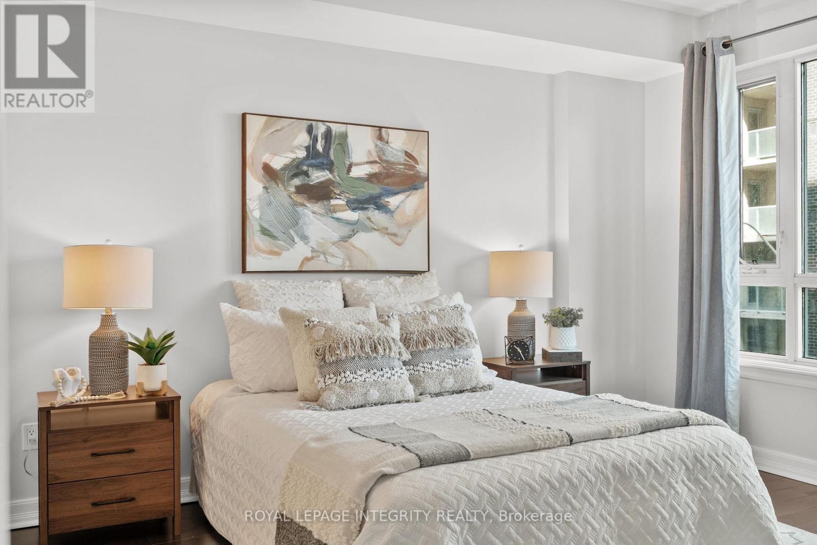 












309 - 200 BESSERER STREET N

,
Ottawa,




Ontario
K1N0A7

