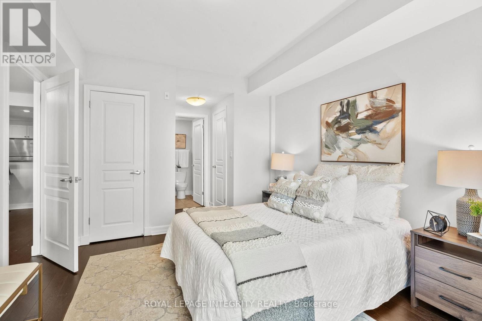 












309 - 200 BESSERER STREET N

,
Ottawa,




Ontario
K1N0A7

