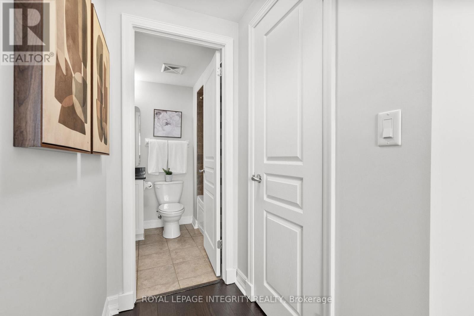 












309 - 200 BESSERER STREET N

,
Ottawa,




Ontario
K1N0A7

