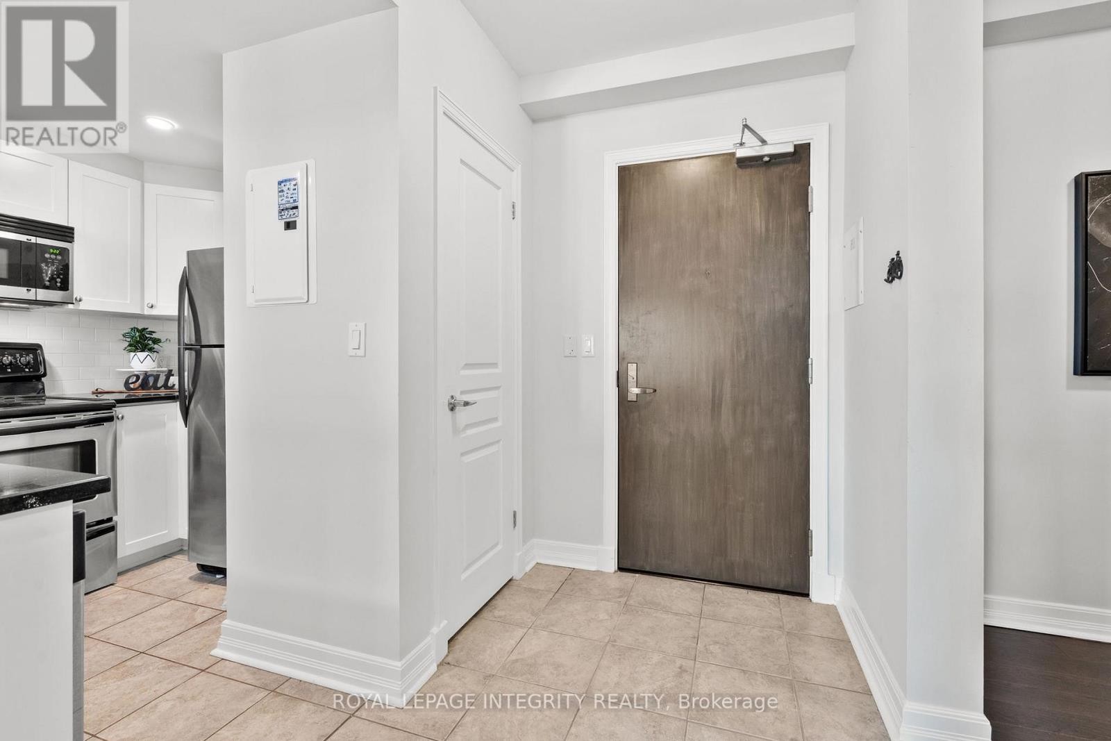 












309 - 200 BESSERER STREET N

,
Ottawa,




Ontario
K1N0A7

