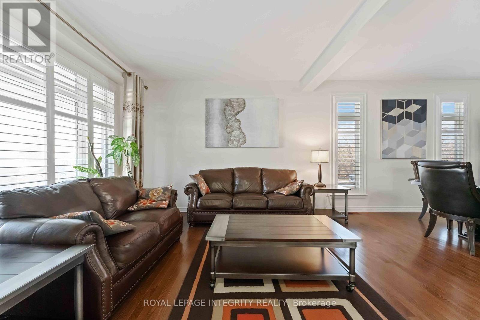 












561 EGRET WAY

,
Ottawa,




Ontario
K2J0E3

