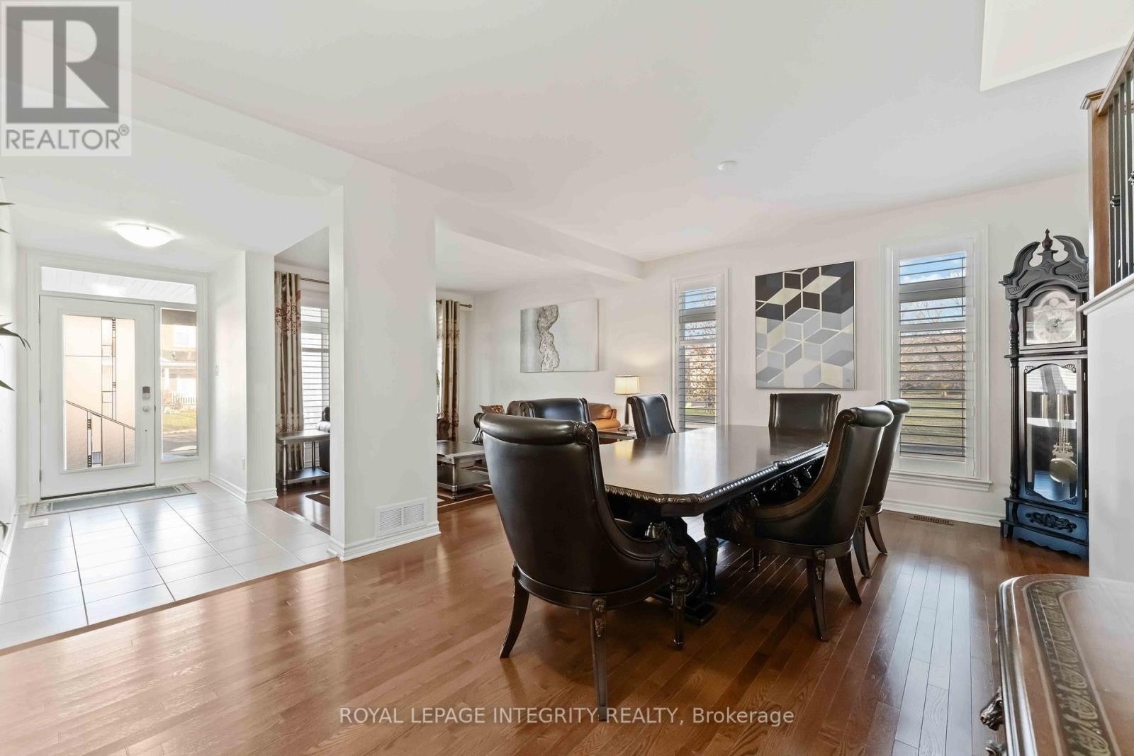 












561 EGRET WAY

,
Ottawa,




Ontario
K2J0E3

