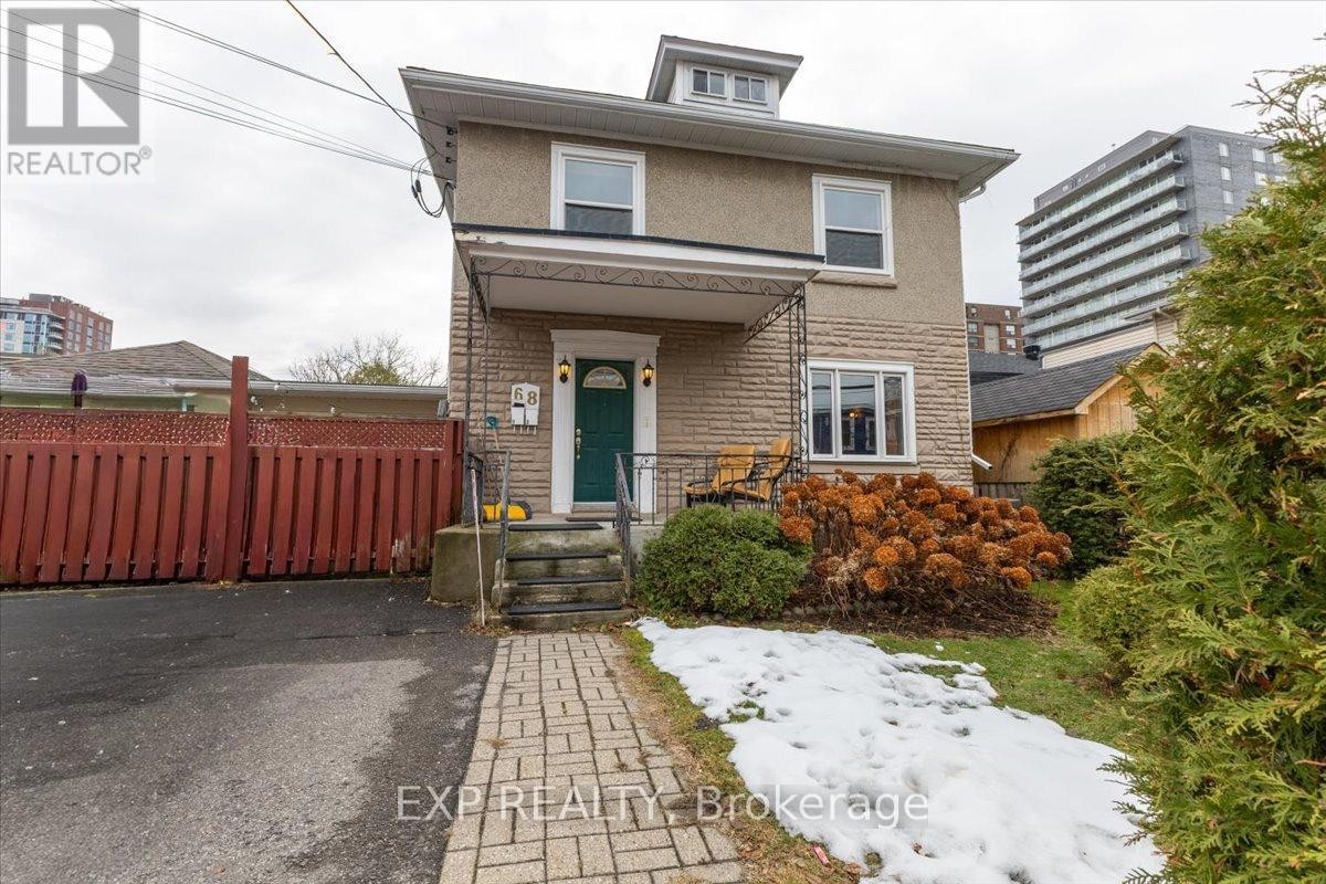 












68 LYNDALE AVENUE

,
Ottawa,




Ontario
K1Y2M8

