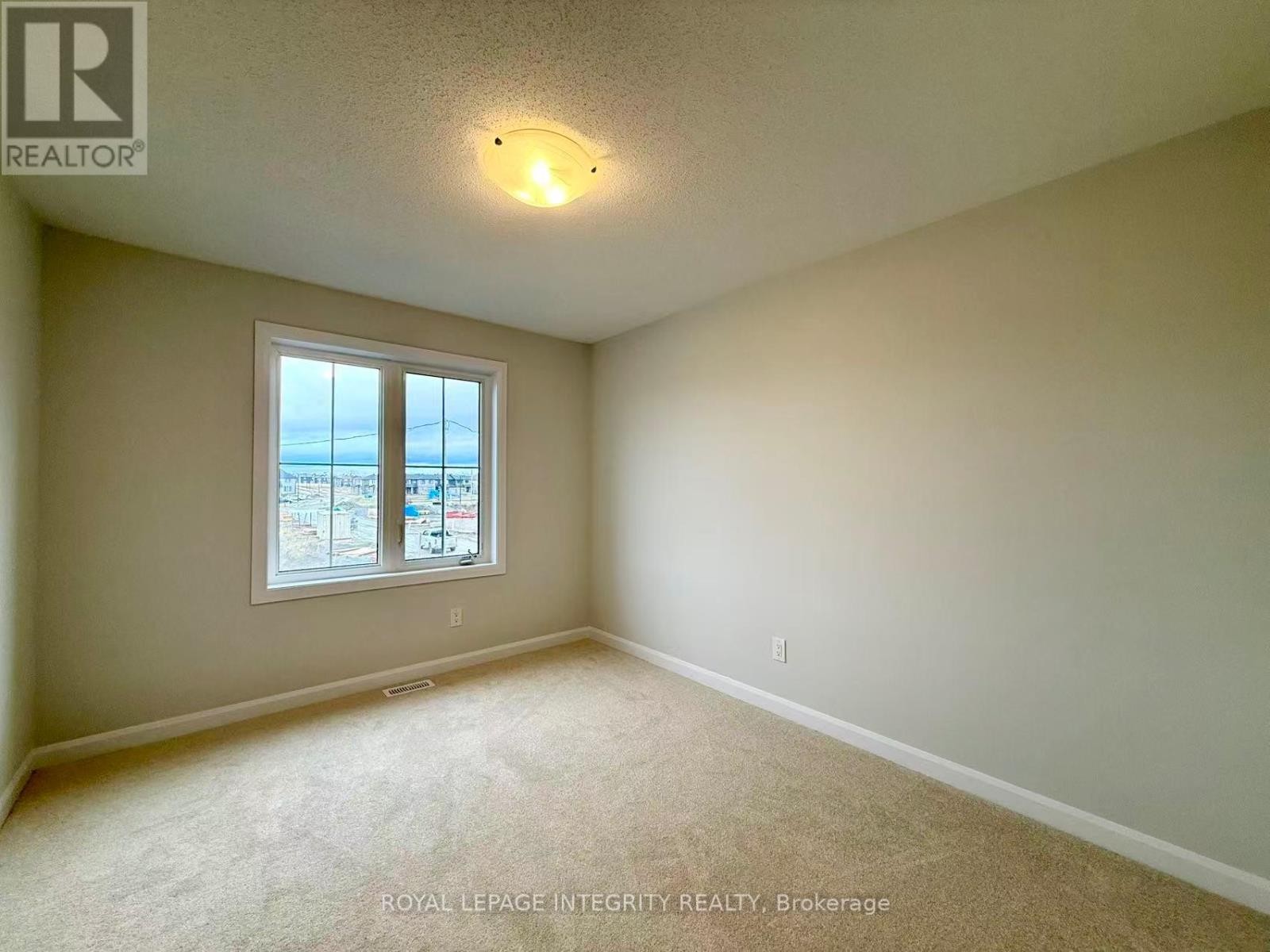 












504 INGENUITY ROW

,
Ottawa,




Ontario
K2W0B1

