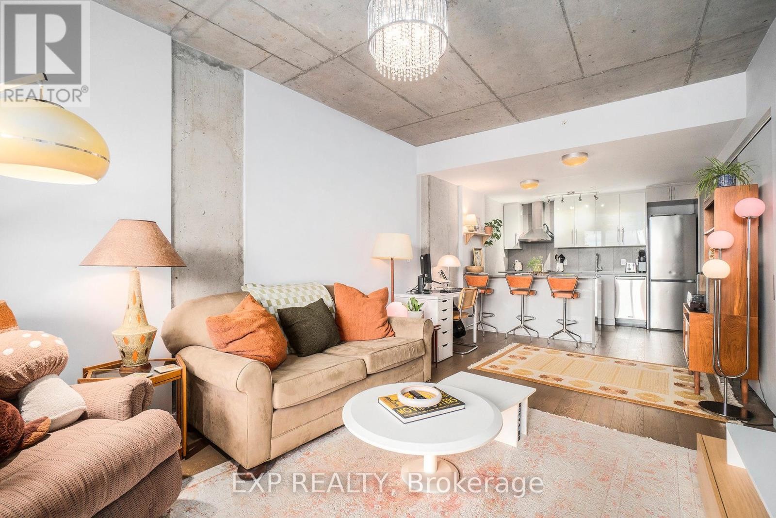 












206 - 1000 WELLINGTON STREET W

,
Ottawa,




Ontario
K1Y2X9

