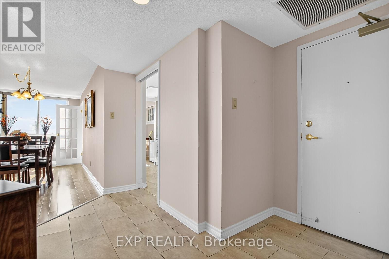 












606 - 100 GRANT CARMAN DRIVE

,
Ottawa,




Ontario
K2E8B8

