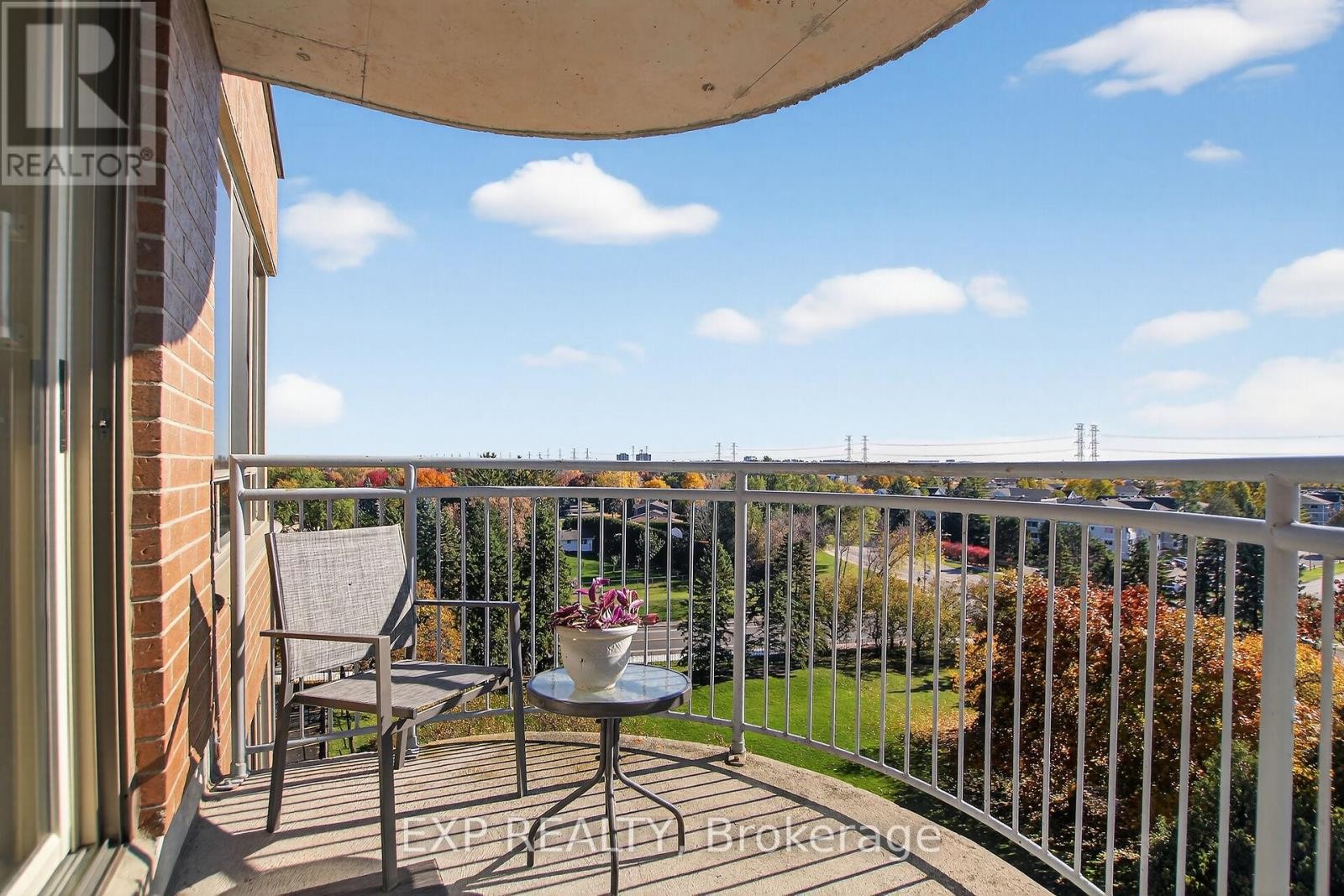 












606 - 100 GRANT CARMAN DRIVE

,
Ottawa,




Ontario
K2E8B8

