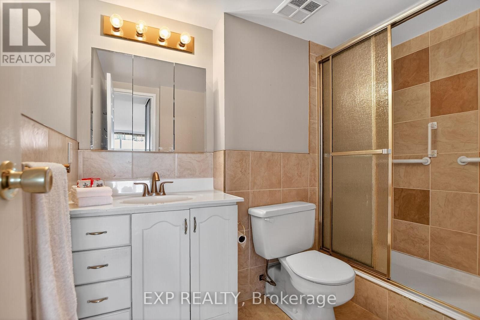 












606 - 100 GRANT CARMAN DRIVE

,
Ottawa,




Ontario
K2E8B8

