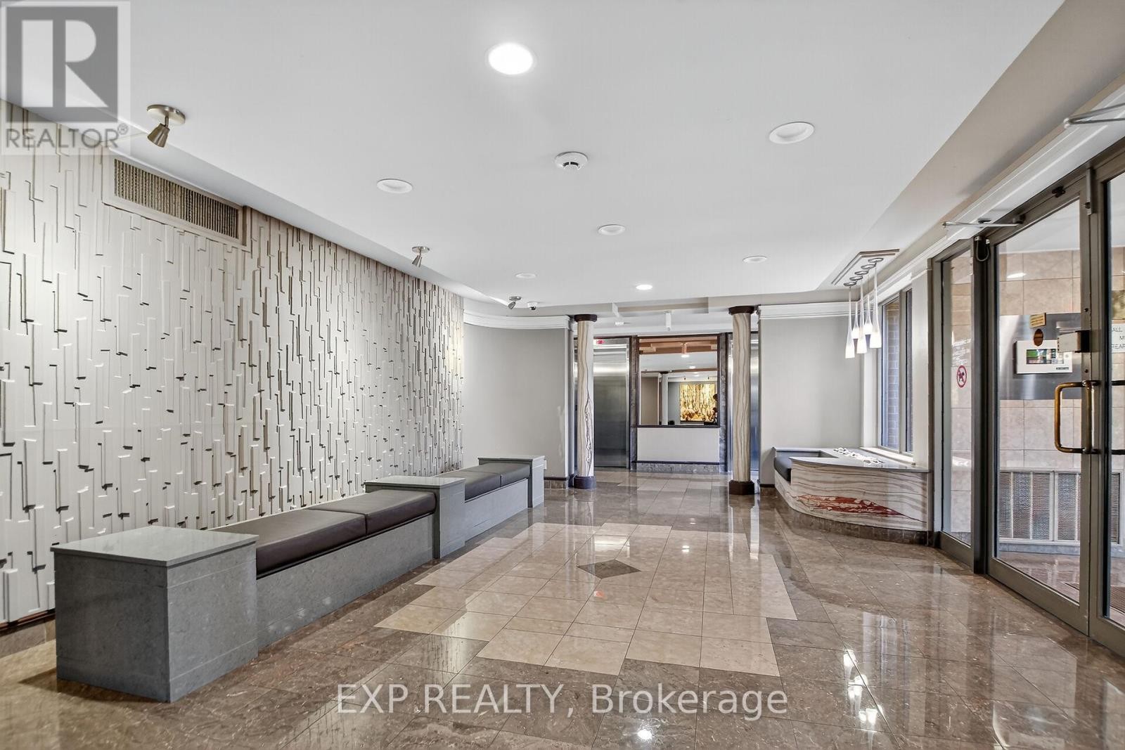 












606 - 100 GRANT CARMAN DRIVE

,
Ottawa,




Ontario
K2E8B8

