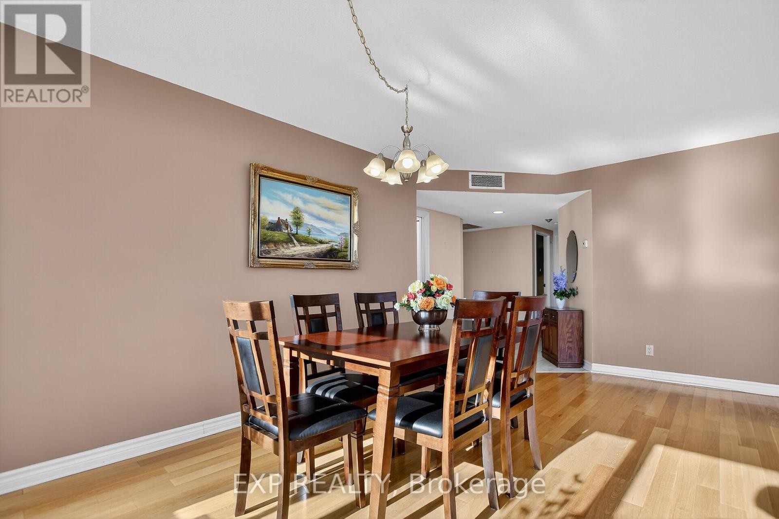 












606 - 100 GRANT CARMAN DRIVE

,
Ottawa,




Ontario
K2E8B8

