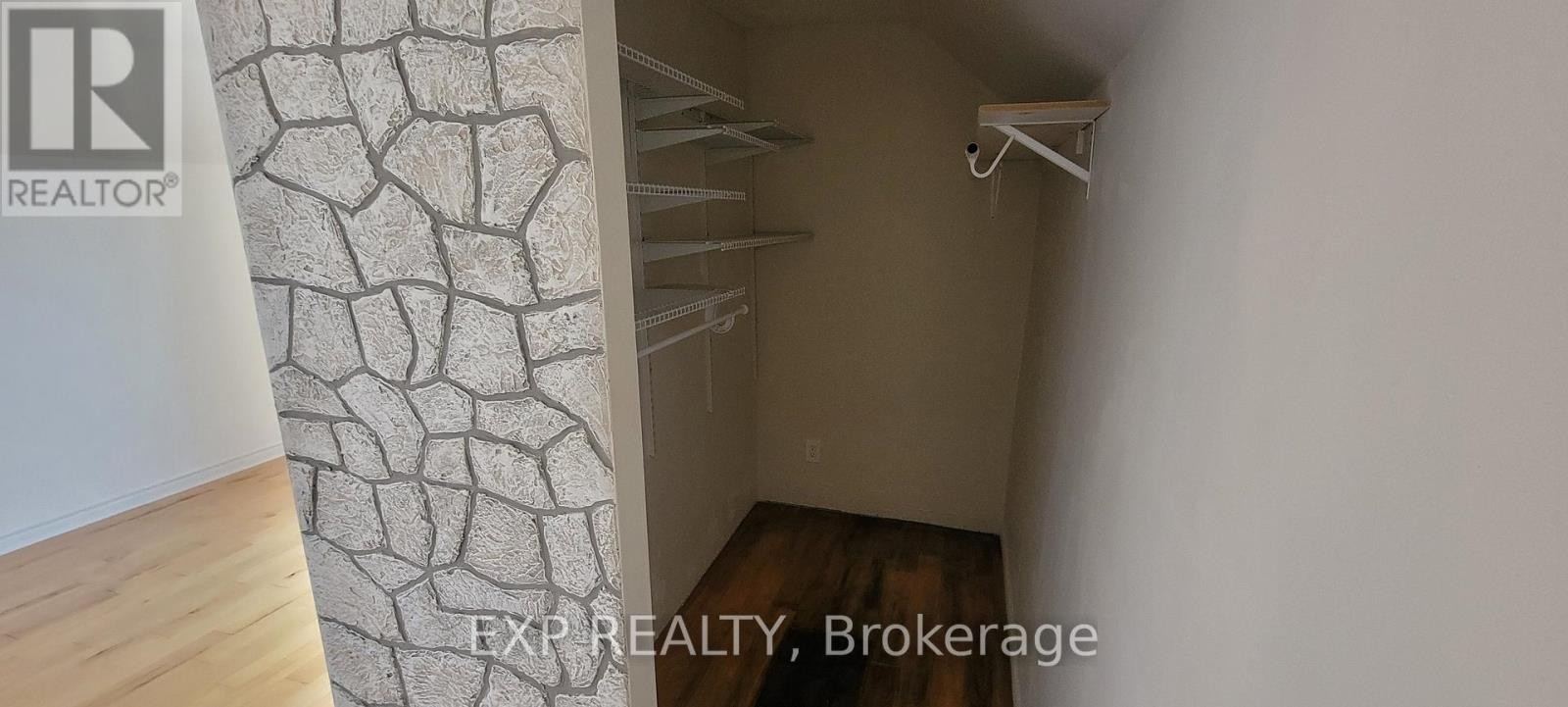 












292 RICHELIEU AVENUE

,
Ottawa,




Ontario
K1L6K3

