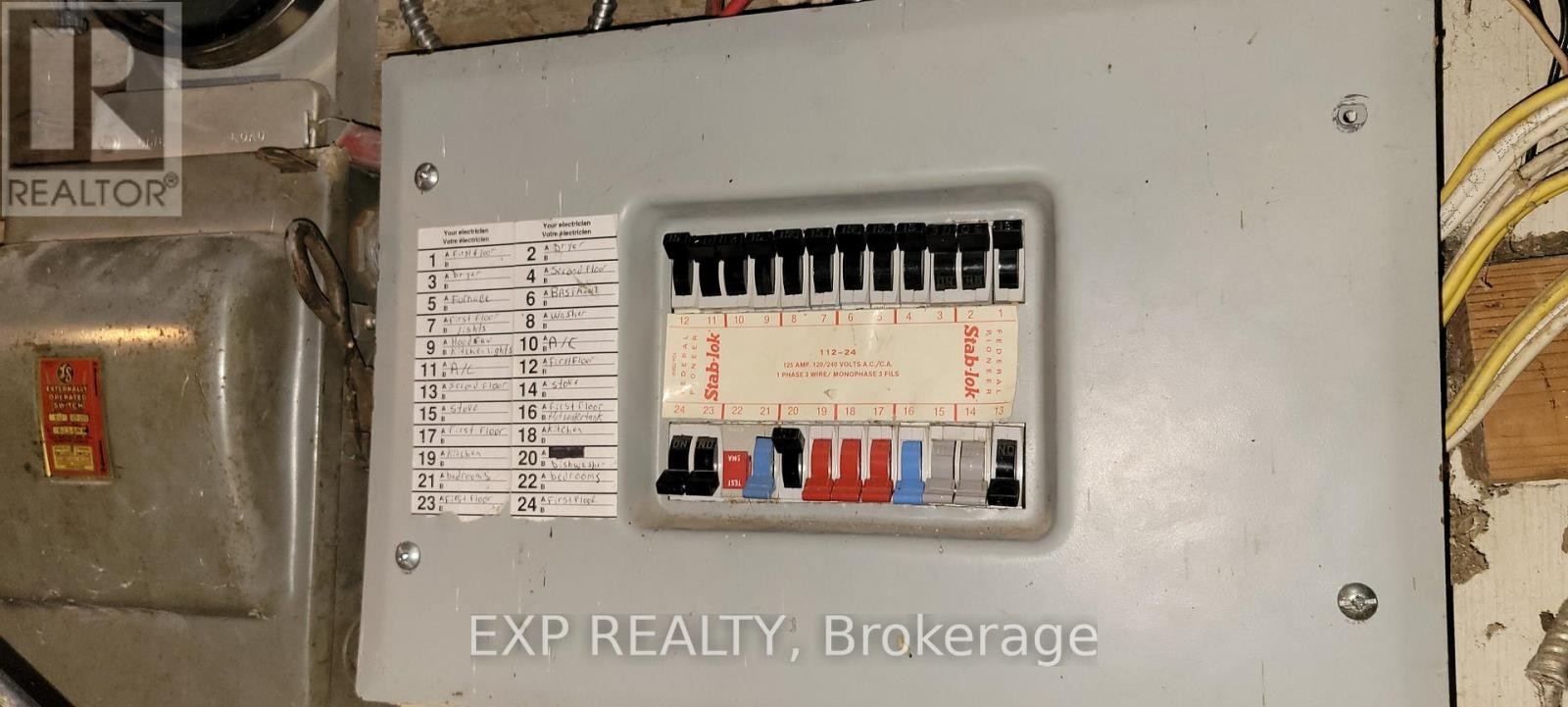 












292 RICHELIEU AVENUE

,
Ottawa,




Ontario
K1L6K3

