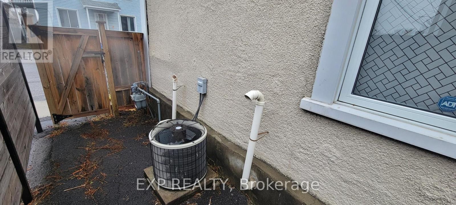 












292 RICHELIEU AVENUE

,
Ottawa,




Ontario
K1L6K3

