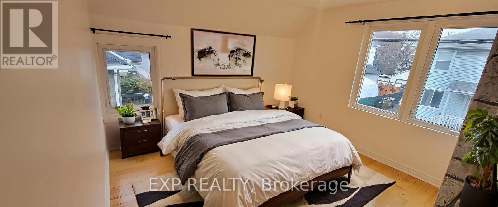 












292 RICHELIEU AVENUE

,
Ottawa,




Ontario
K1L6K3

