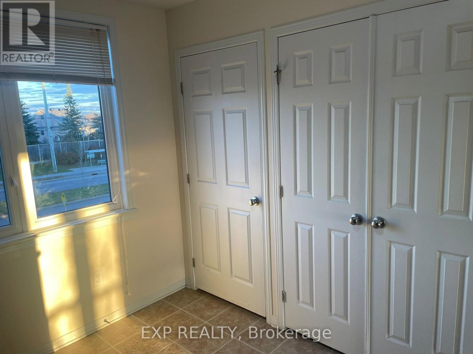 












24 - 2559 LONGFIELDS DRIVE

,
Ottawa,




Ontario
K2J0V1

