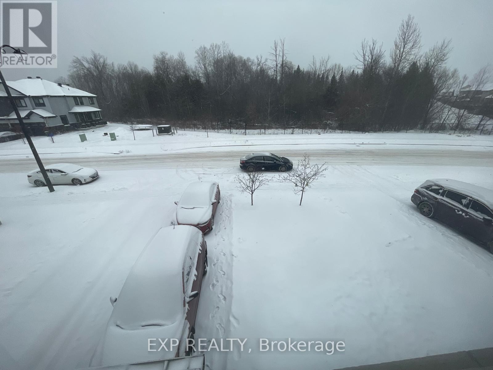 












738 MIIKANA ROAD

,
Ottawa,




Ontario
K1X0G5

