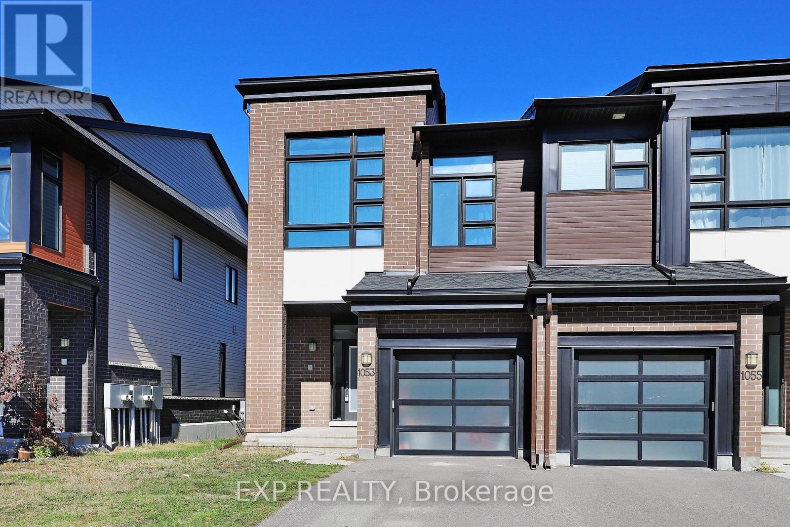 












1053 LUNAR GLOW CRESCENT

,
Ottawa,




Ontario
K4M0J9

