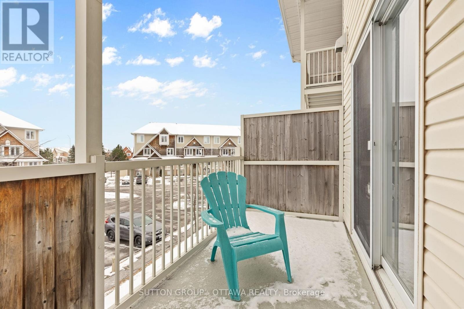 












74 - 641 LOUIS TOSCANO DRIVE

,
Ottawa,




Ontario
K4A0B7

