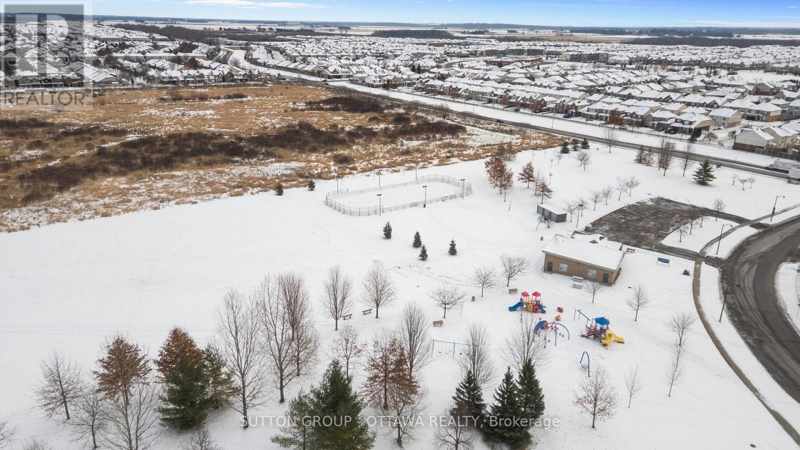 












74 - 641 LOUIS TOSCANO DRIVE

,
Ottawa,




Ontario
K4A0B7

