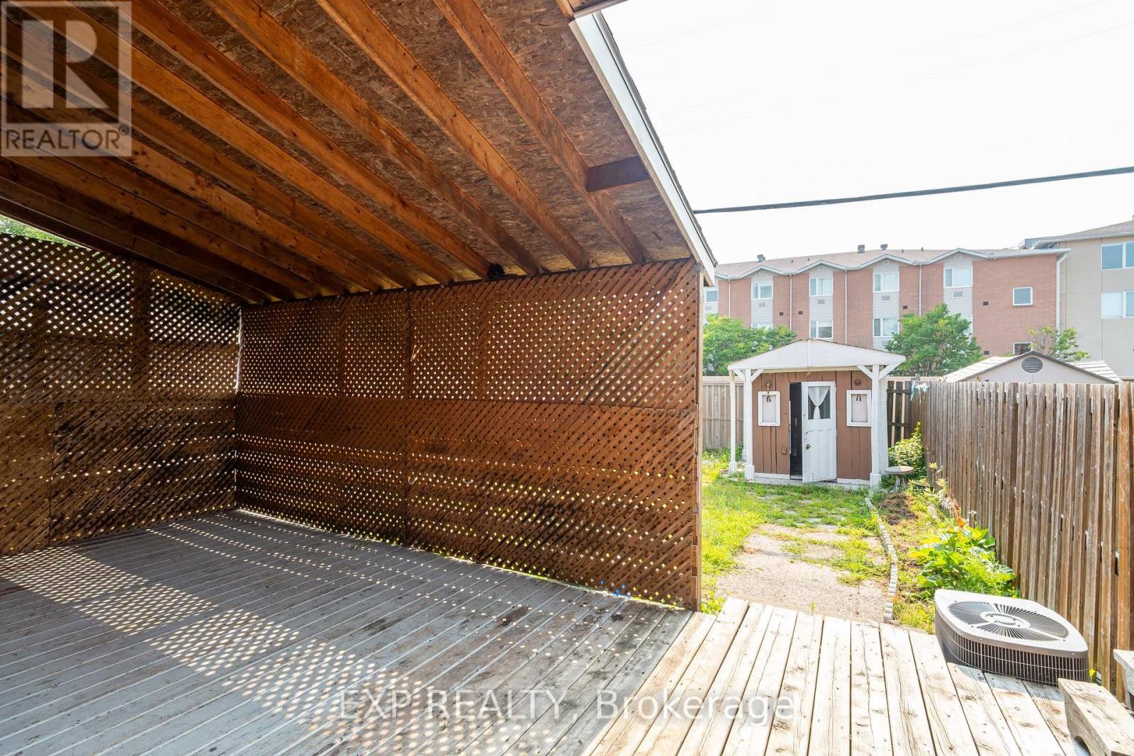 












646 BORTHWICK AVENUE

,
Ottawa,




Ontario
K1K2L9

