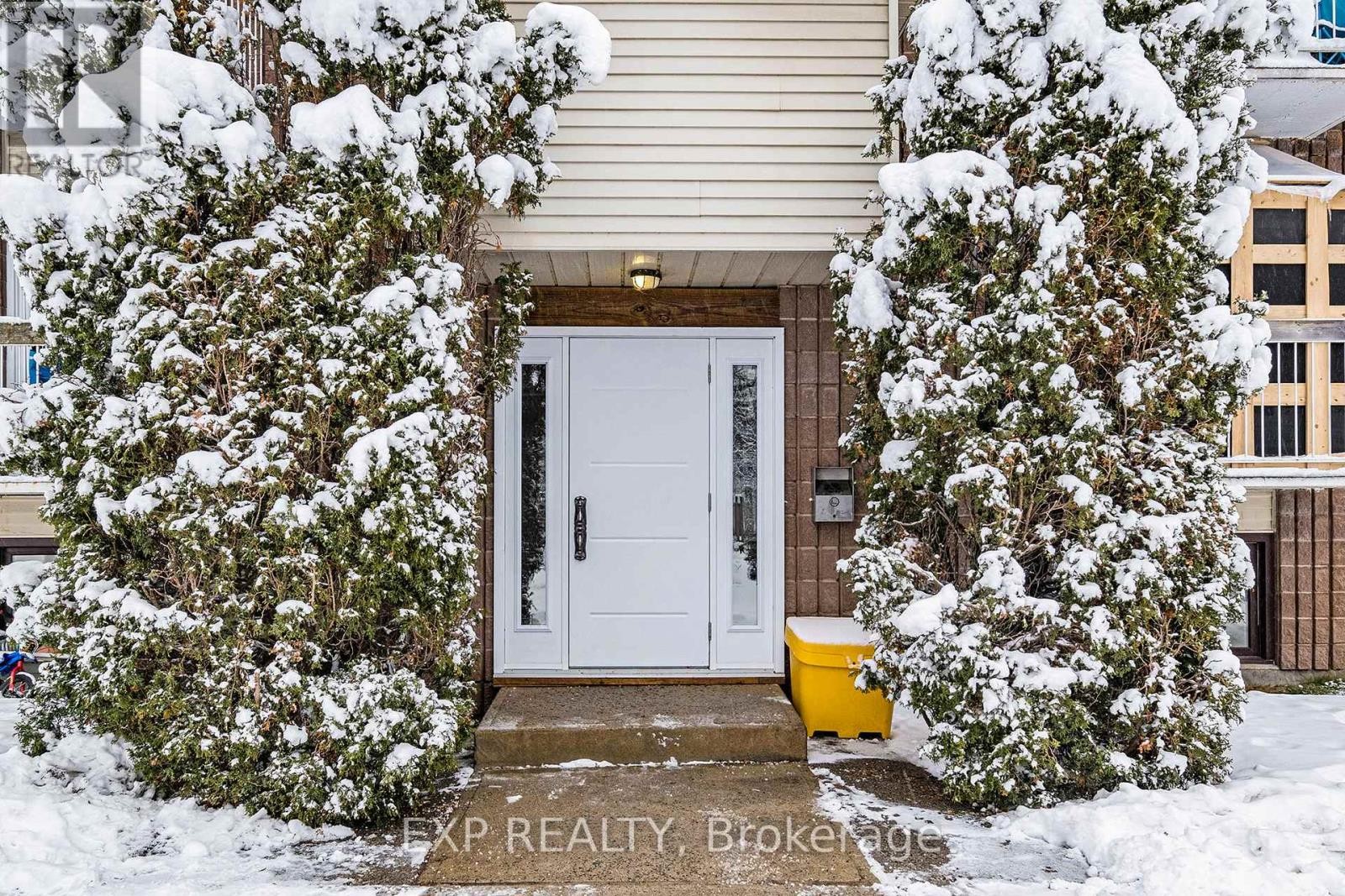 












4 - 875 LAURIER STREET

,
Clarence-Rockland,




Ontario
K4K1E6

