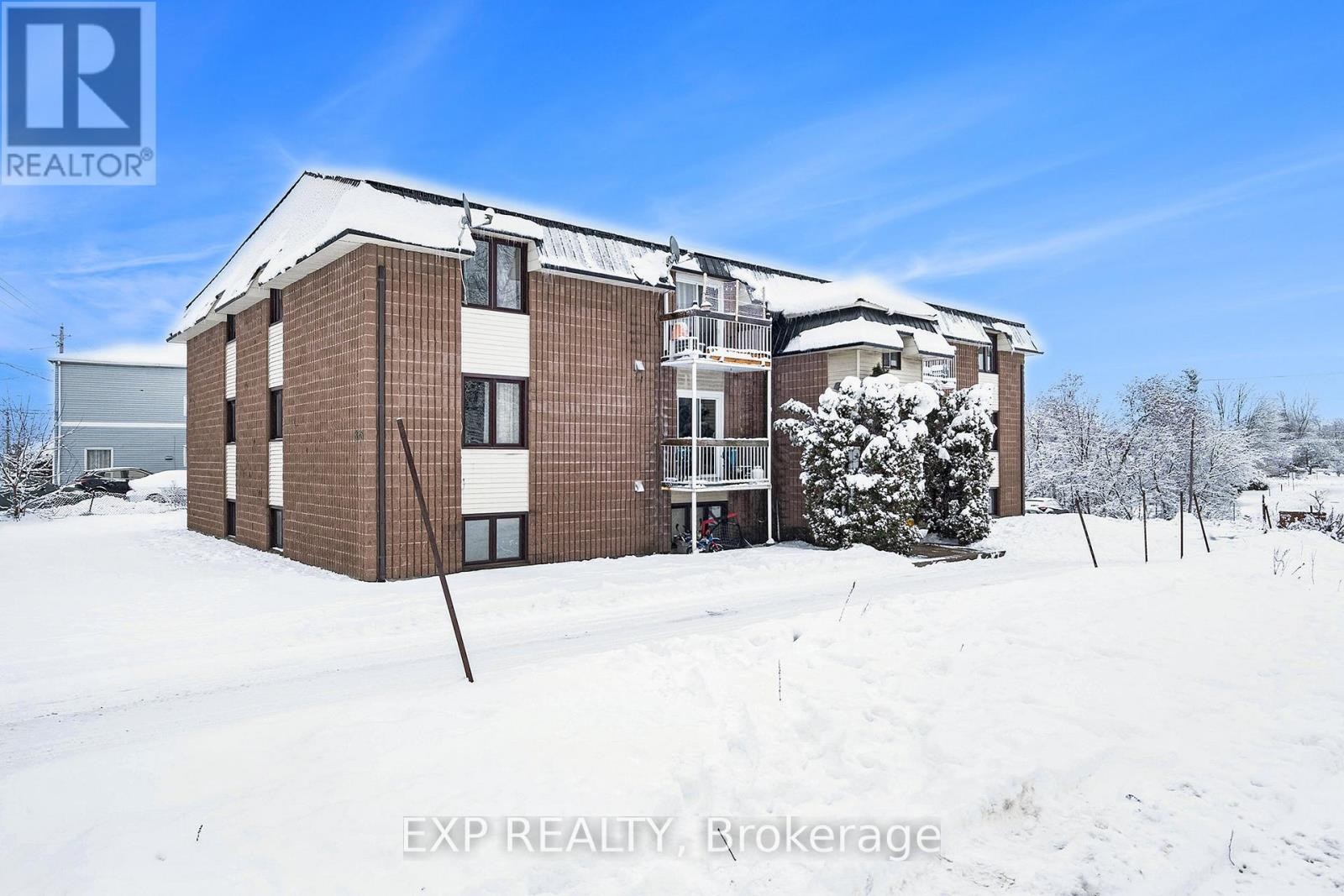 












4 - 875 LAURIER STREET

,
Clarence-Rockland,




Ontario
K4K1E6

